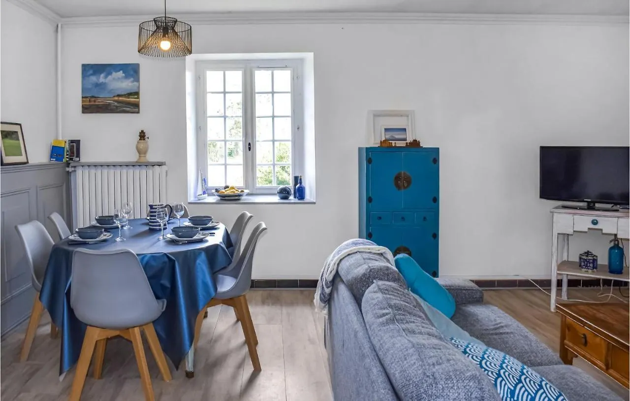 Beautiful Home In Lanvellec With Kitchen 0*,  Francia